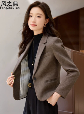 咖色短款毛呢西装外套女秋冬2025新款小个子高级感休闲呢子小西服