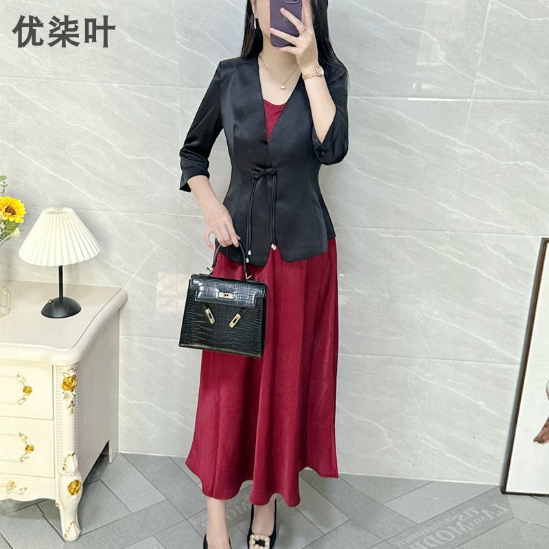 时尚套装女黑色盘扣西装外套2025夏季新款气质新中式国风西服套裙
