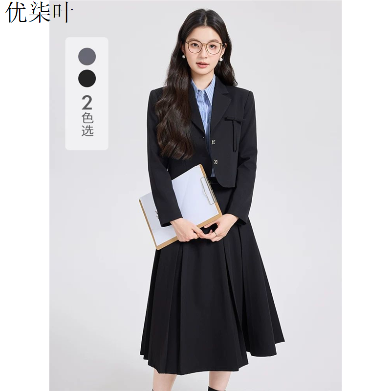 黑色大学生面试正装西装套装女2025秋季新款教资穿搭通勤西服套裙