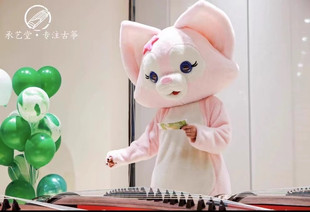 出租奶龙玲娜贝儿卡通人偶服装星黛露达菲熊雪玫瑰行走玩偶表演服