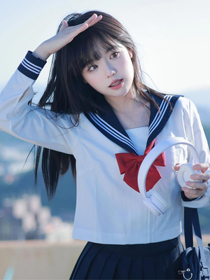 白三本日系绀色基础款水手服