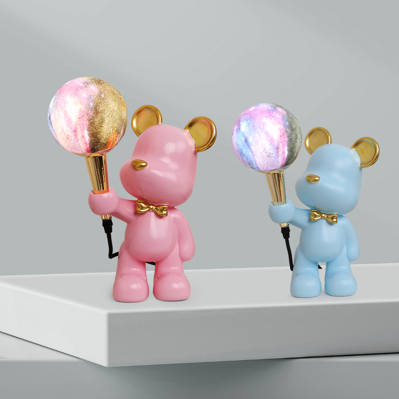 新款儿童房台灯女孩男小熊星球护眼led卧室床头小夜灯房间装饰灯