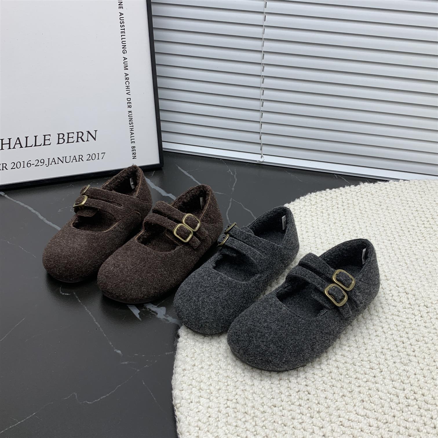 【韩小姐】复古双排扣毛呢平底玛丽珍鞋女2025新款冬季加绒毛毛鞋