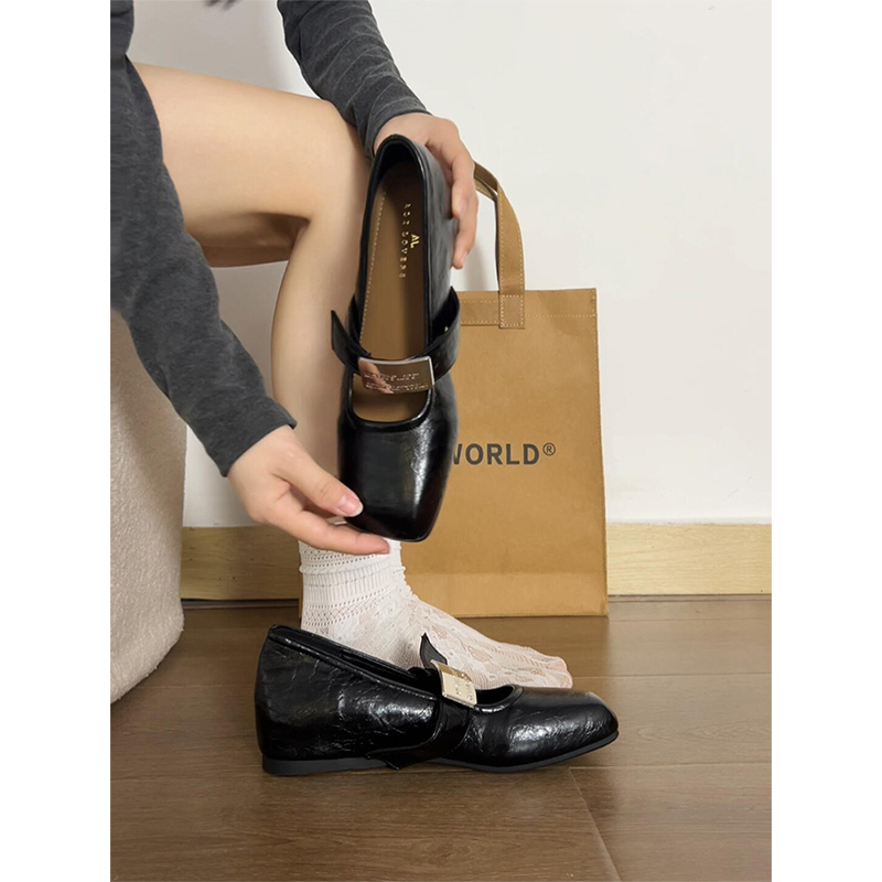 法式黑色内增高玛丽珍单鞋女2025新款仙女风方头一字扣平底小皮鞋