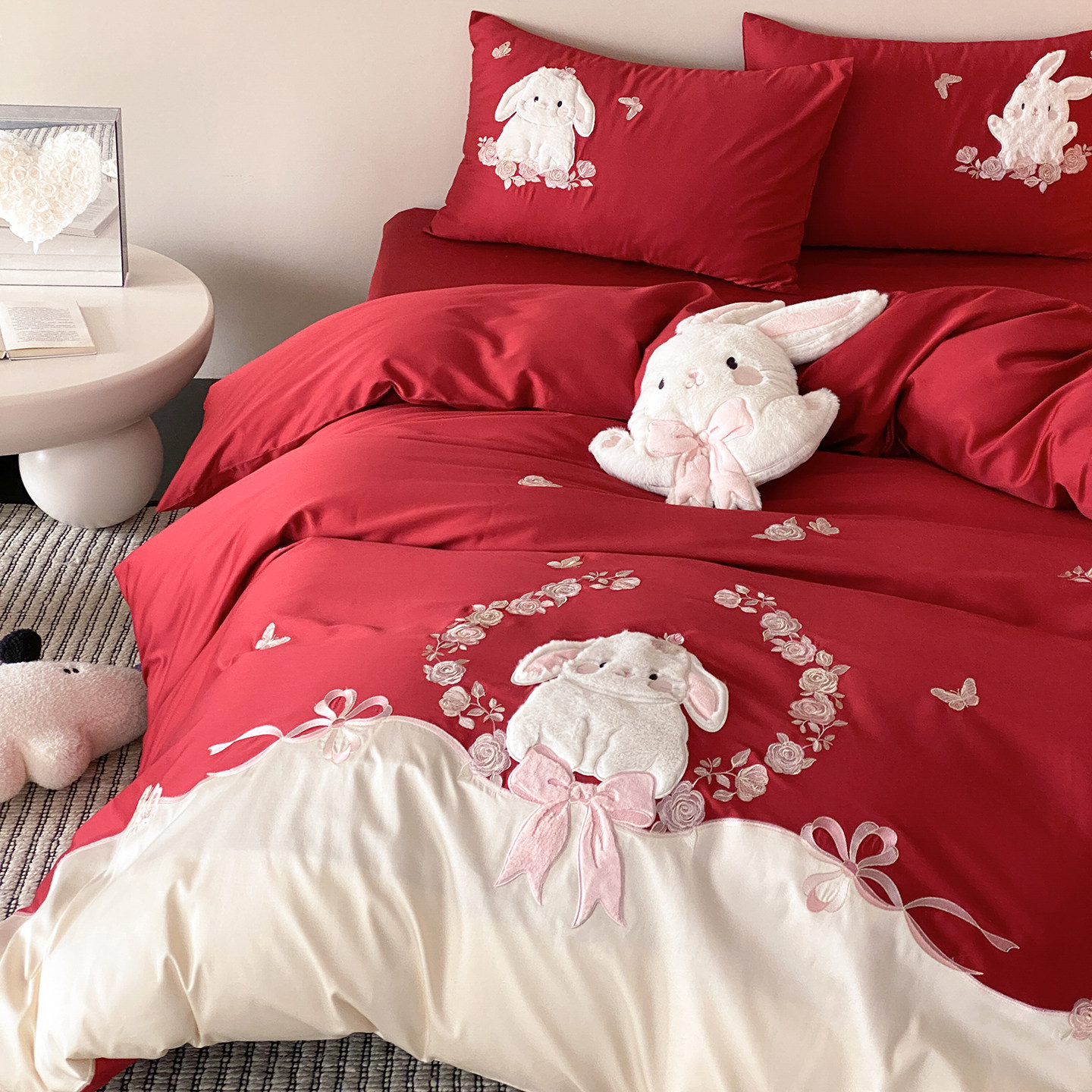 卡通可爱小兔长绒棉四件套刺绣被套床单纯棉红色结婚陪嫁全棉床品,床上用品,床品套件/四件套/多件套,淘宝优惠券,粉丝福利购,淘宝优惠卷
