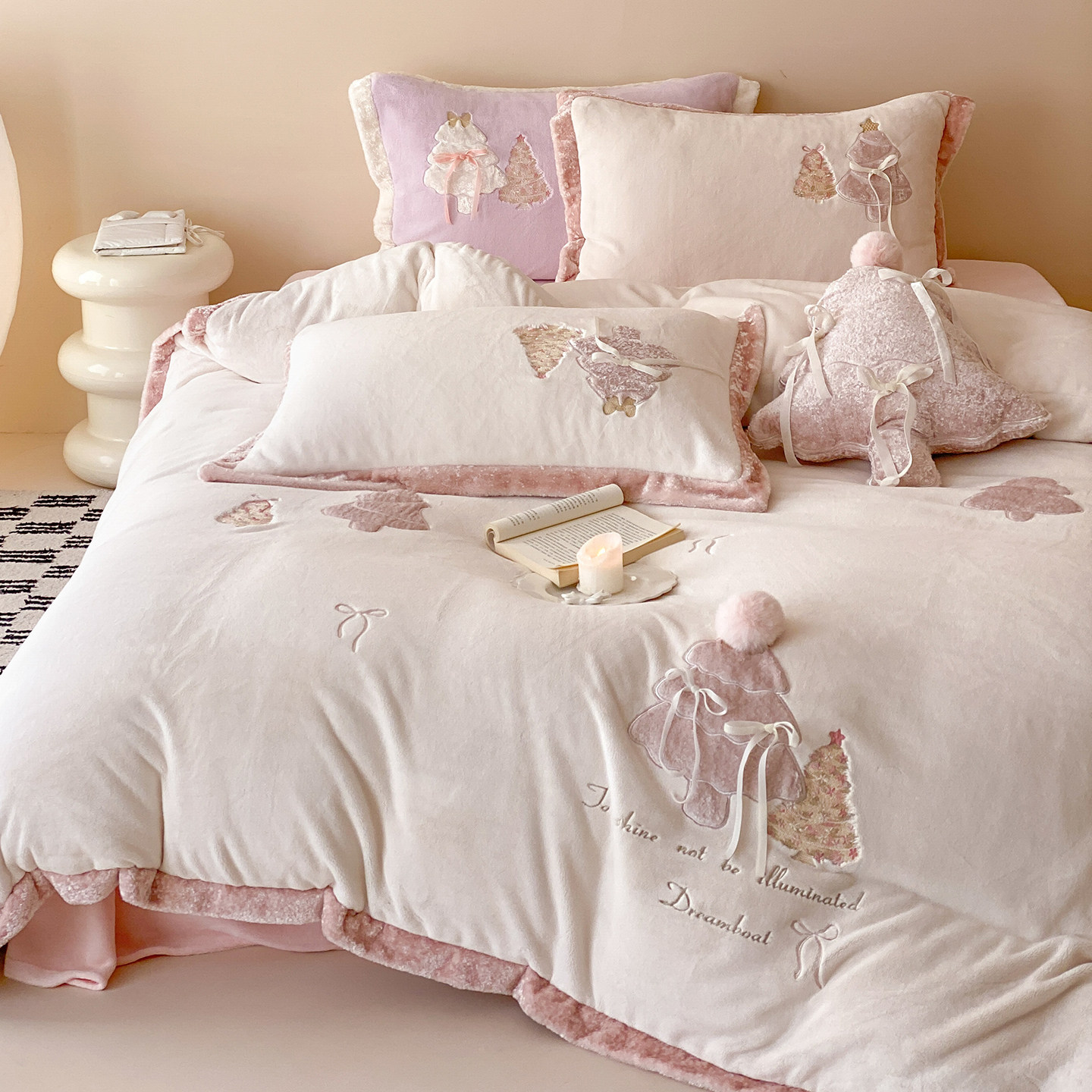 圣诞树冬季牛奶绒四件套保暖加厚高级感毛毛绒被套少女孩床品粉色,床上用品,床品套件/四件套/多件套,淘宝优惠券,粉丝福利购,淘宝优惠卷