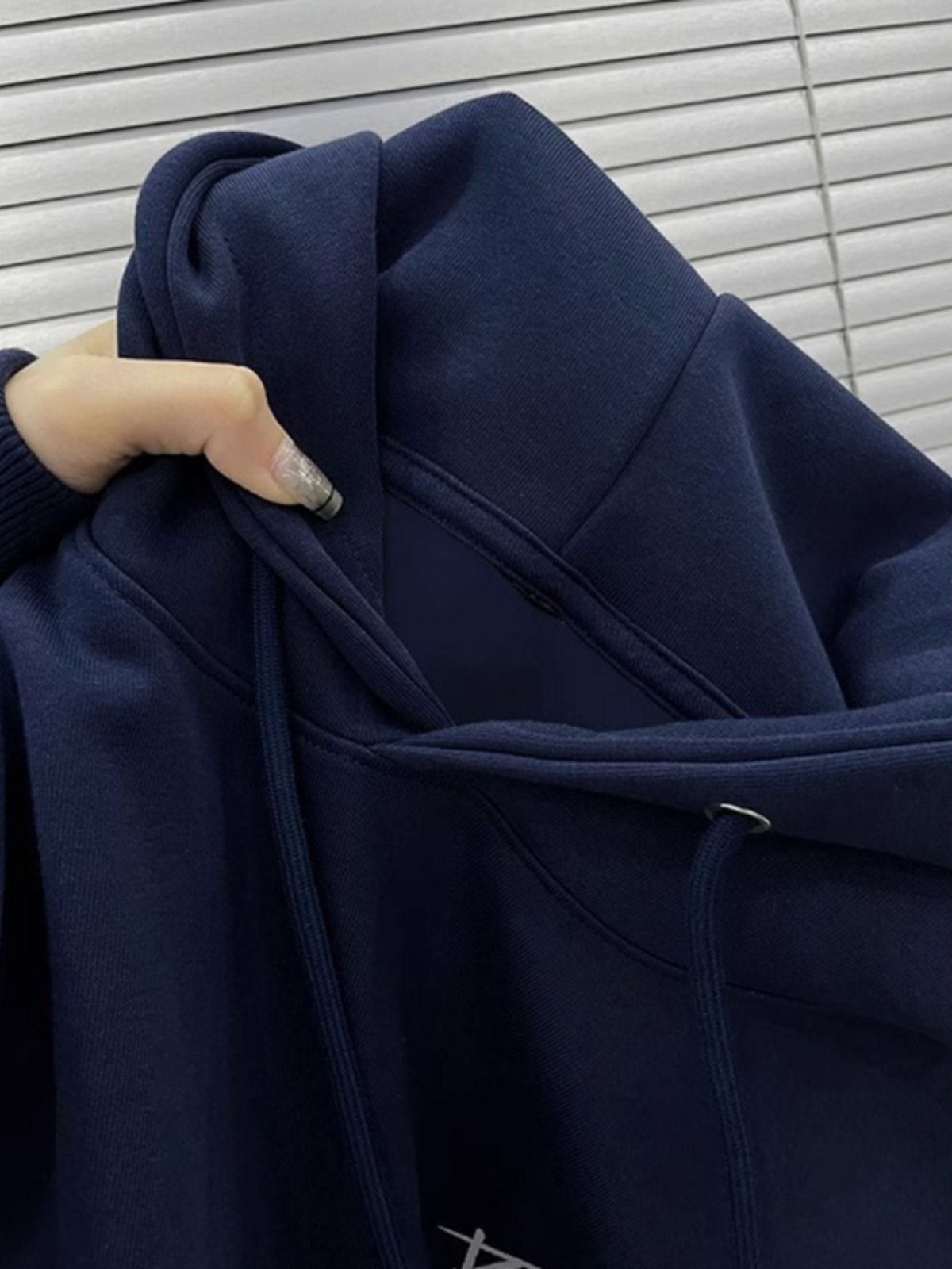 브랜드 대외 무역 카운터 철수 가을 겨울 남성과 여성을 위한 트렌디한 브랜드 후드 얇은 스웨트 셔츠 다재다능한 루즈한 실버 폭스 벨벳 재킷
