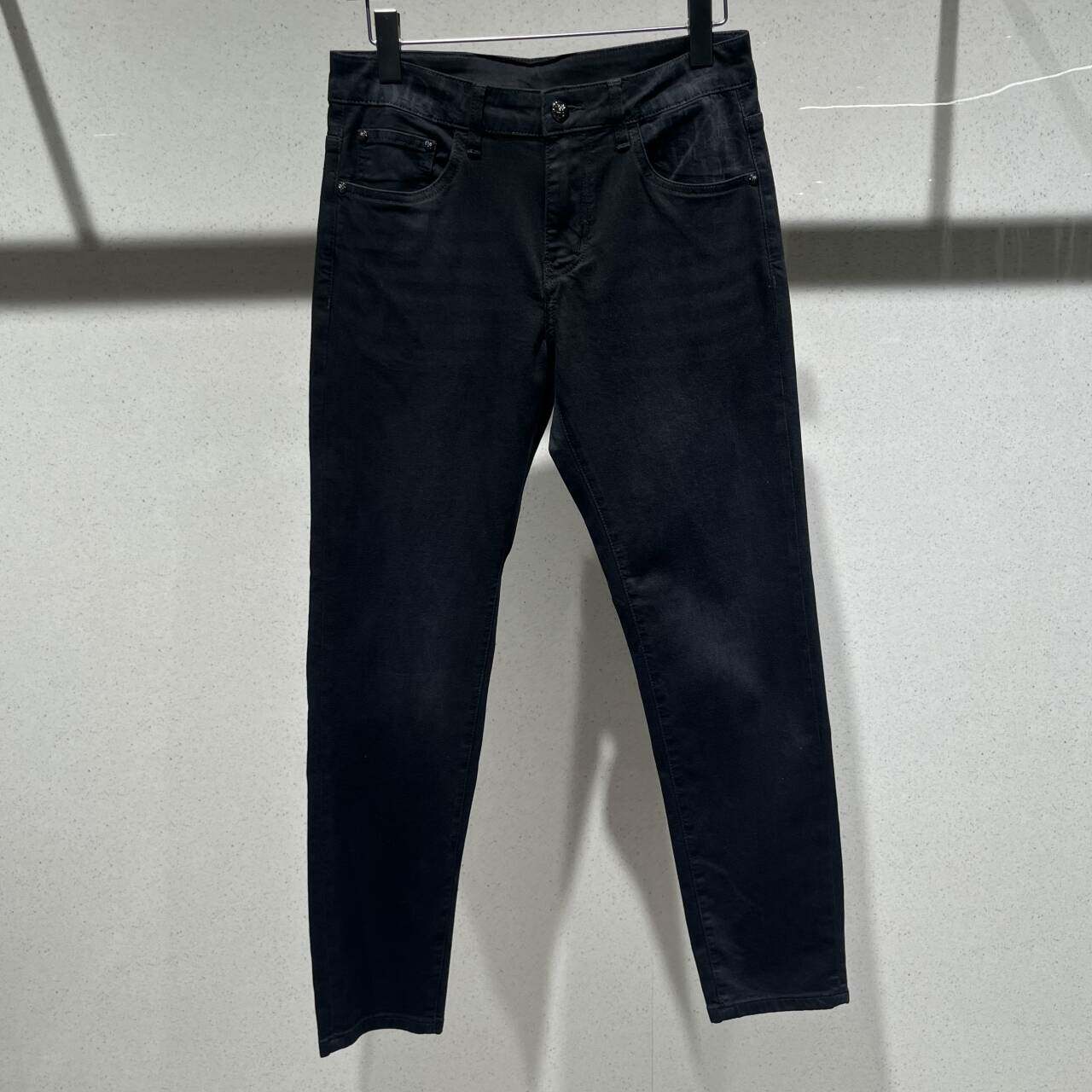 欧货高端春夏季男士牛仔裤小脚修身潮流时尚黑色弹力薄款休闲长裤