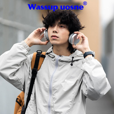 山系户外连帽冲锋衣防水夹克外套