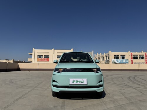 丽驰金锂L7电动四轮车