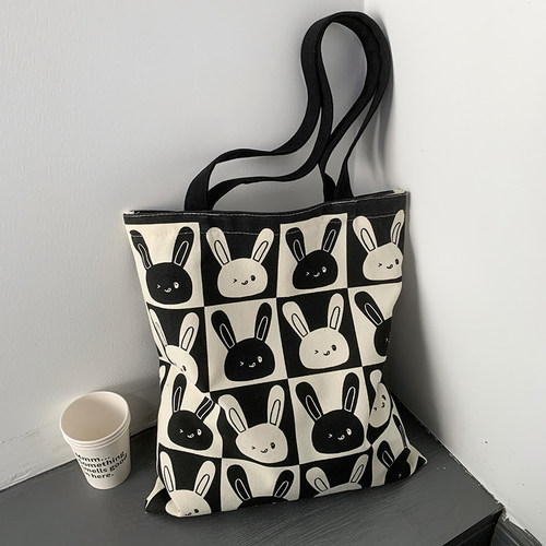 单肩大容量ins原创帆布包兔子包