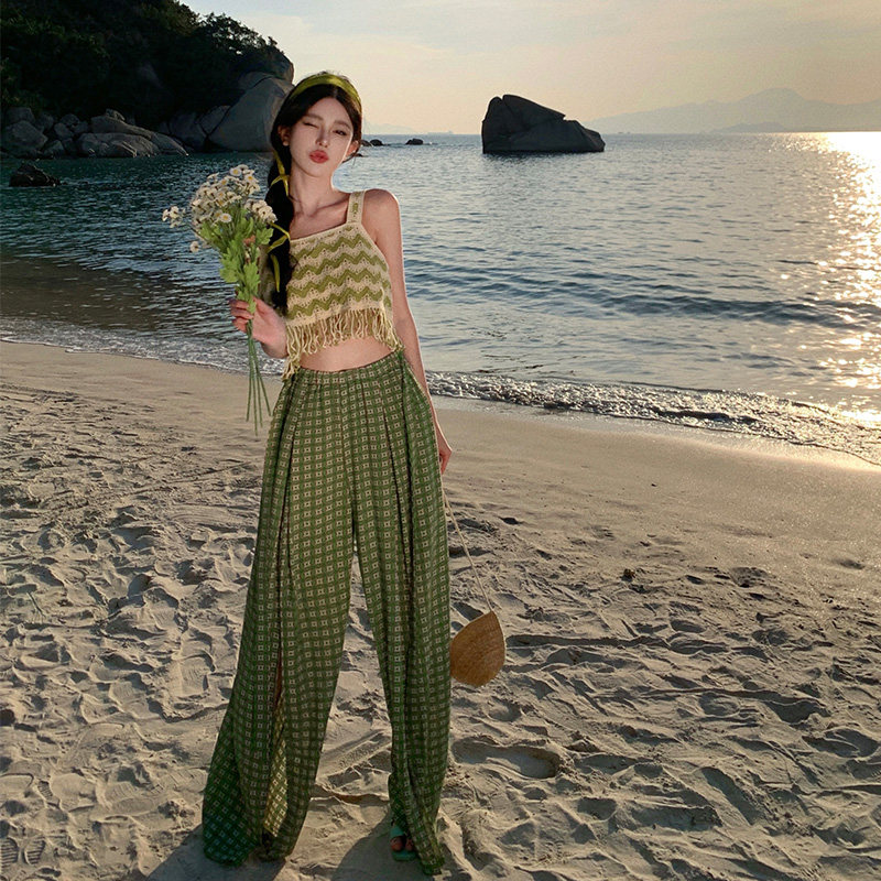 夏季度假旅游绿色格子高腰松紧阔腿裤+流苏针织小上衣两件套