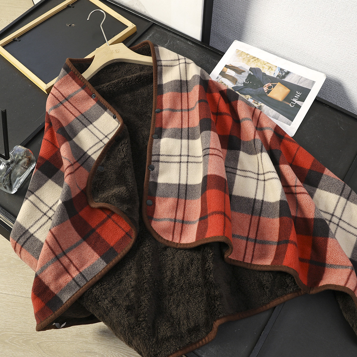 华子家 披风毯子办公室防寒加厚斗篷法兰绒格子暗扣毛毯披肩45687,床上用品,休闲毯/毛毯/绒毯,淘宝优惠券,粉丝福利购,淘宝优惠卷
