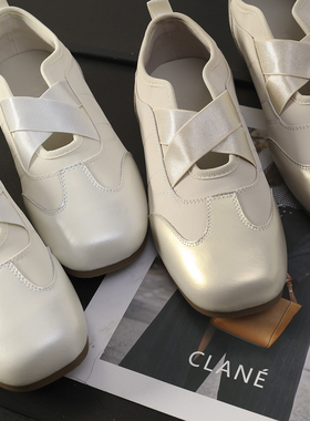 华子家 芭蕾风德训鞋女2025秋季新款设计感交叉运动休闲单鞋44521