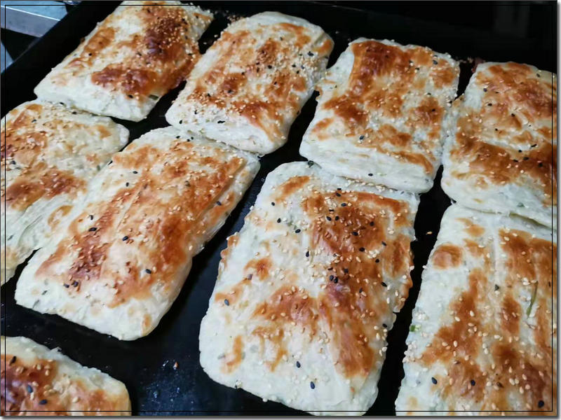 淮南牛肉汤烧饼电烤箱葱油饼 锅盔面包烤箱电烤盘 电烤箱家用烤炉