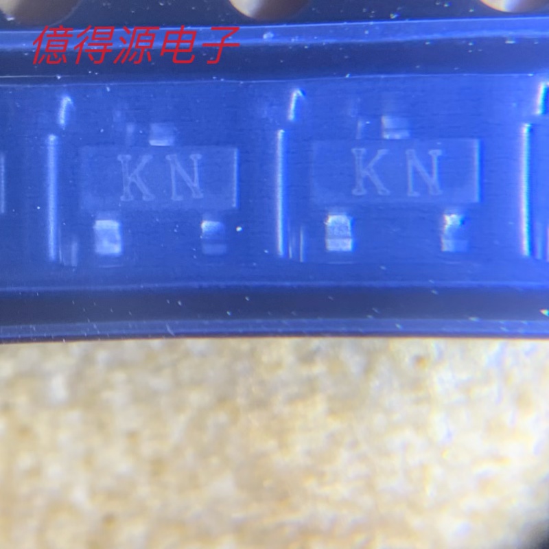 2SK3018 KN 2SB1197 AHR 2SC2714 QY 贴片三极管SOT-23 场效应管