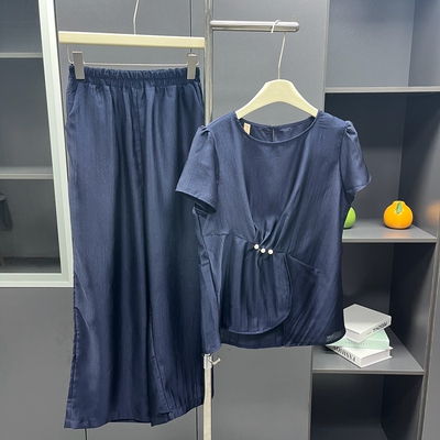 妈妈装夏套装气质上衣短袖T恤2025新款中老年女装洋气两件套衣服