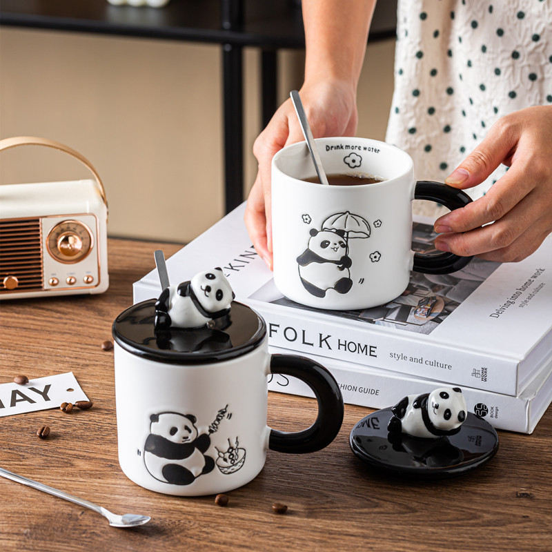 创意手绘马克杯学生情侣陶瓷杯可爱熊猫带盖家用水杯办公室早餐杯