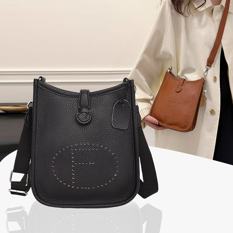 新款软皮头层牛皮单肩包时尚镂空小众斜挎包手机包真皮水桶包女包,箱包皮具/热销女包/男包,水桶包,淘宝优惠券,粉丝福利购,淘宝优惠卷