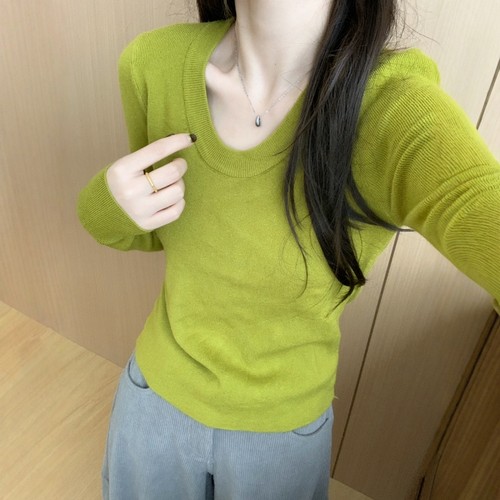 此外 糖果色气质U领针织打底衫女2025秋季新款弹力柔软毛衣保暖