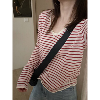 此外V领条纹针织衫上衣女