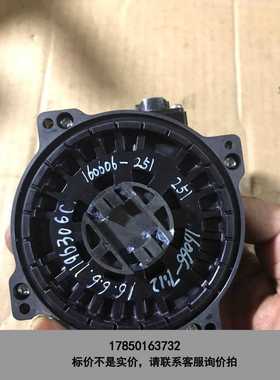 标价是空箱-UTTSH-B24RH安川编码器，拆机的，包好，成色如图，7