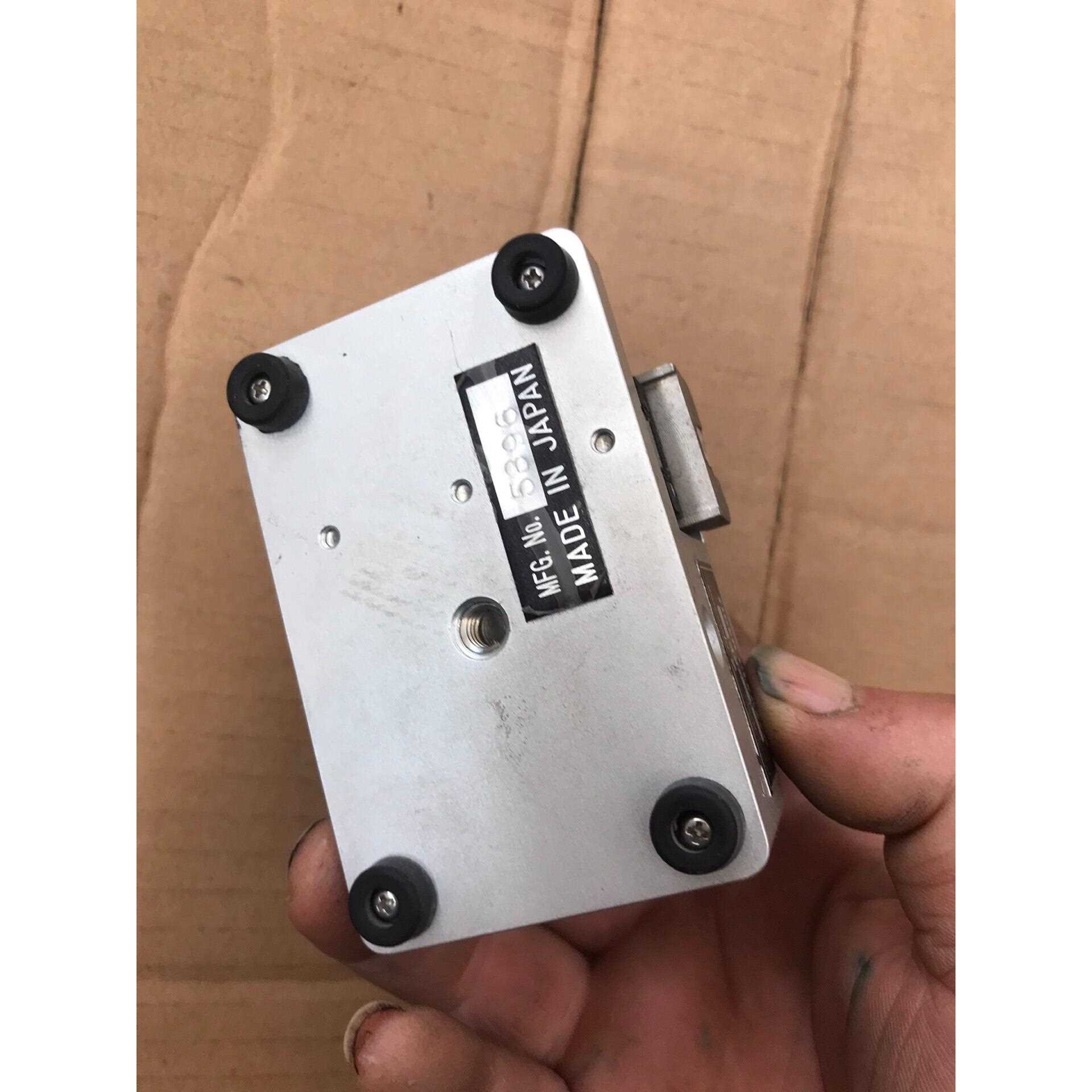 标价是空箱-EFC-4爱立信光纤切割机，成色如图，好用，880包邮议