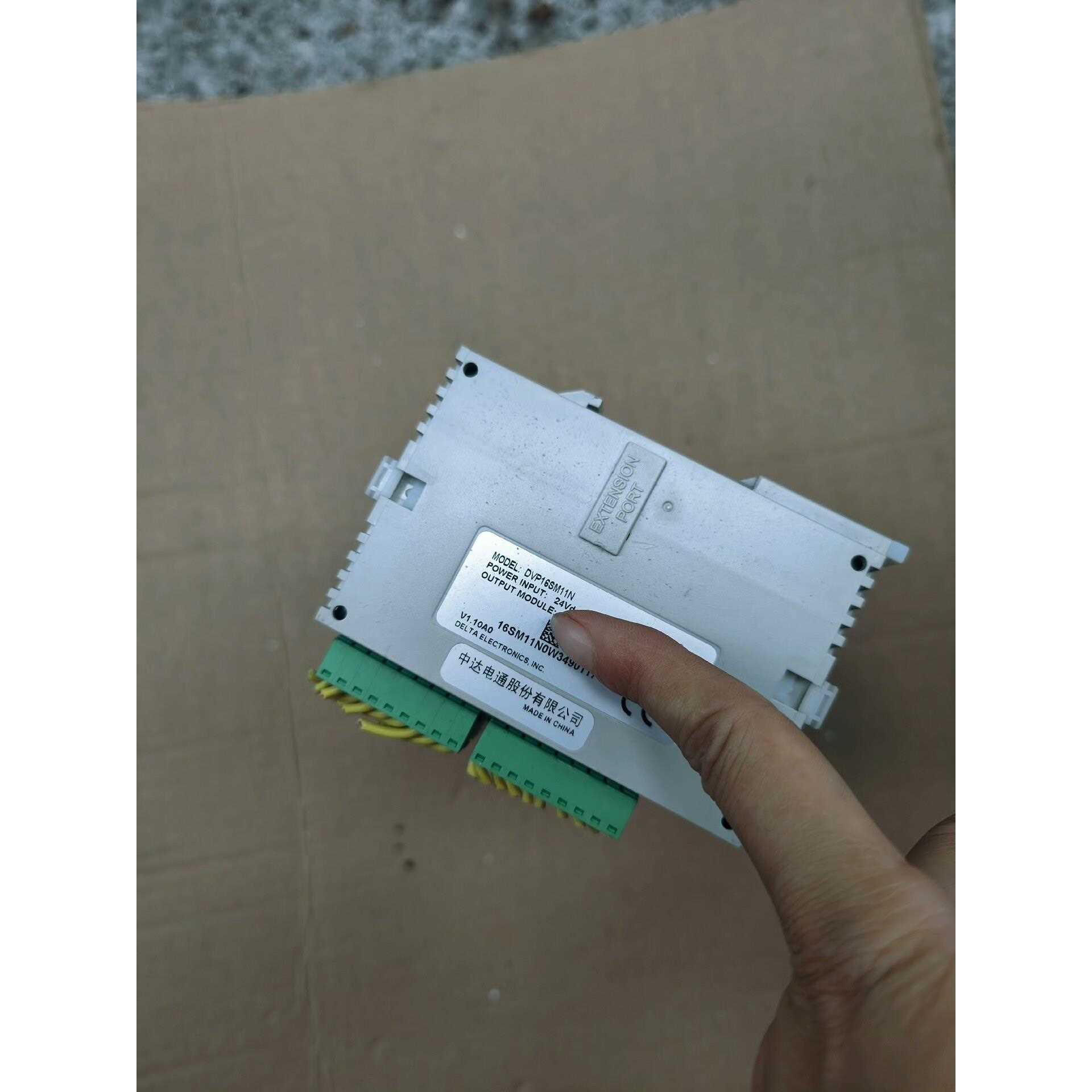 标价是空箱-台达DVP-16SP DVP-12SA2议价