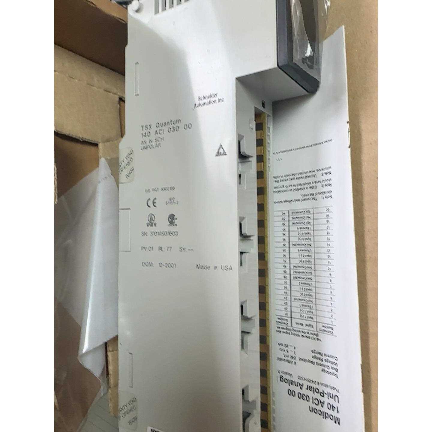 标价是空箱-施耐德模块plc 140ACI03000 全新包装议价