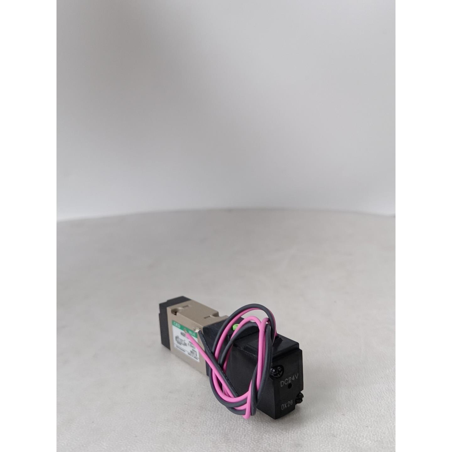 标价是空箱-原装单电控电磁阀4KB119-DC24V/AC11议价