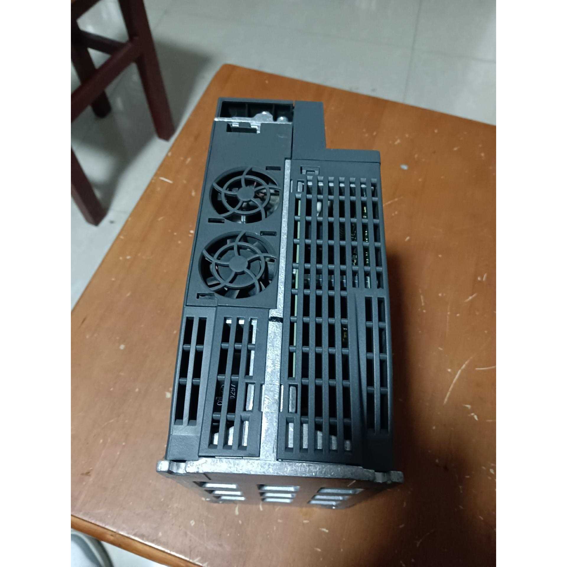 标价是空箱-伺服驱动器6SL3210-5FE11-5UAO议价