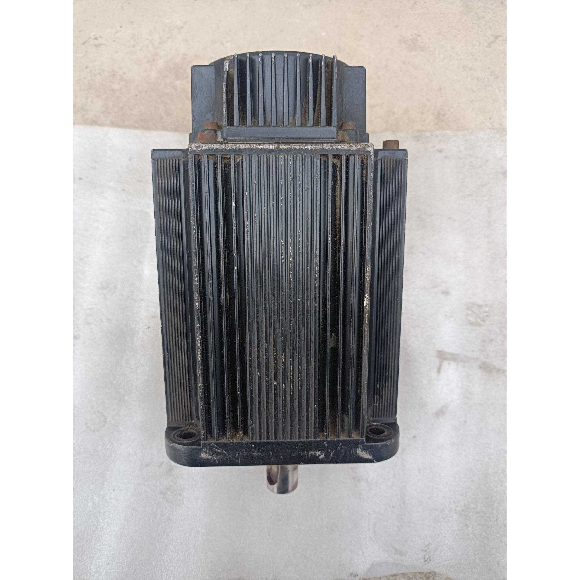 标价是空箱-ESTUN埃斯顿伺服电机 EMG-20A PA22 2.议价