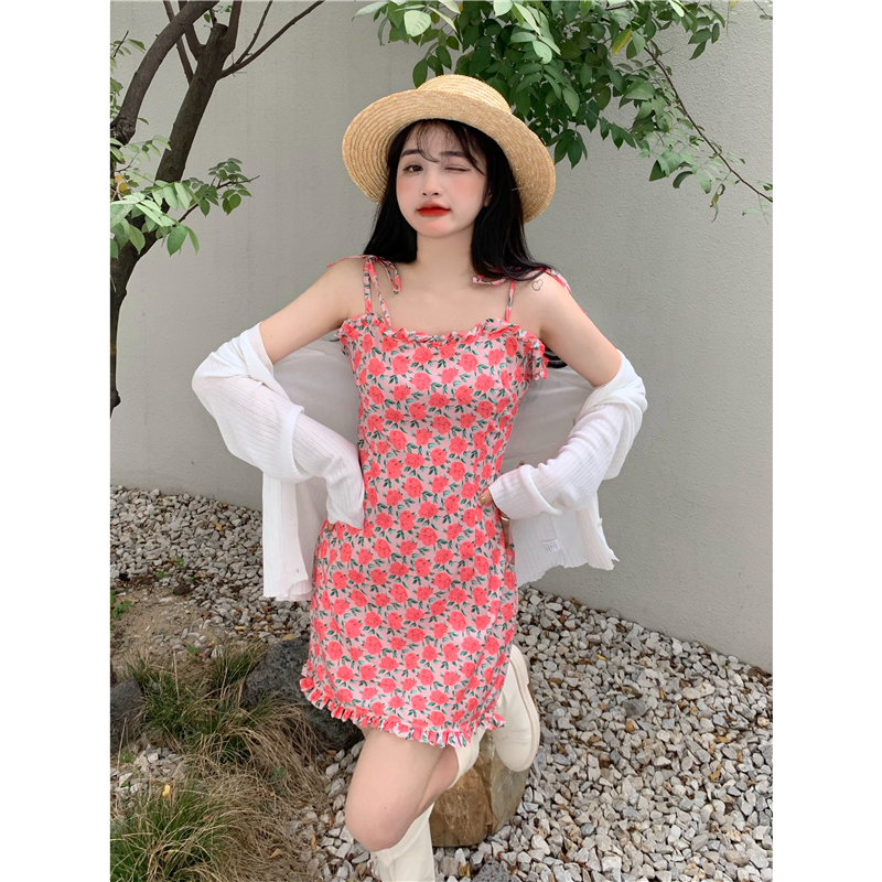 Real price floral suspender dress women's design feeling sexy and thin, wearing Chiffon pink skirt