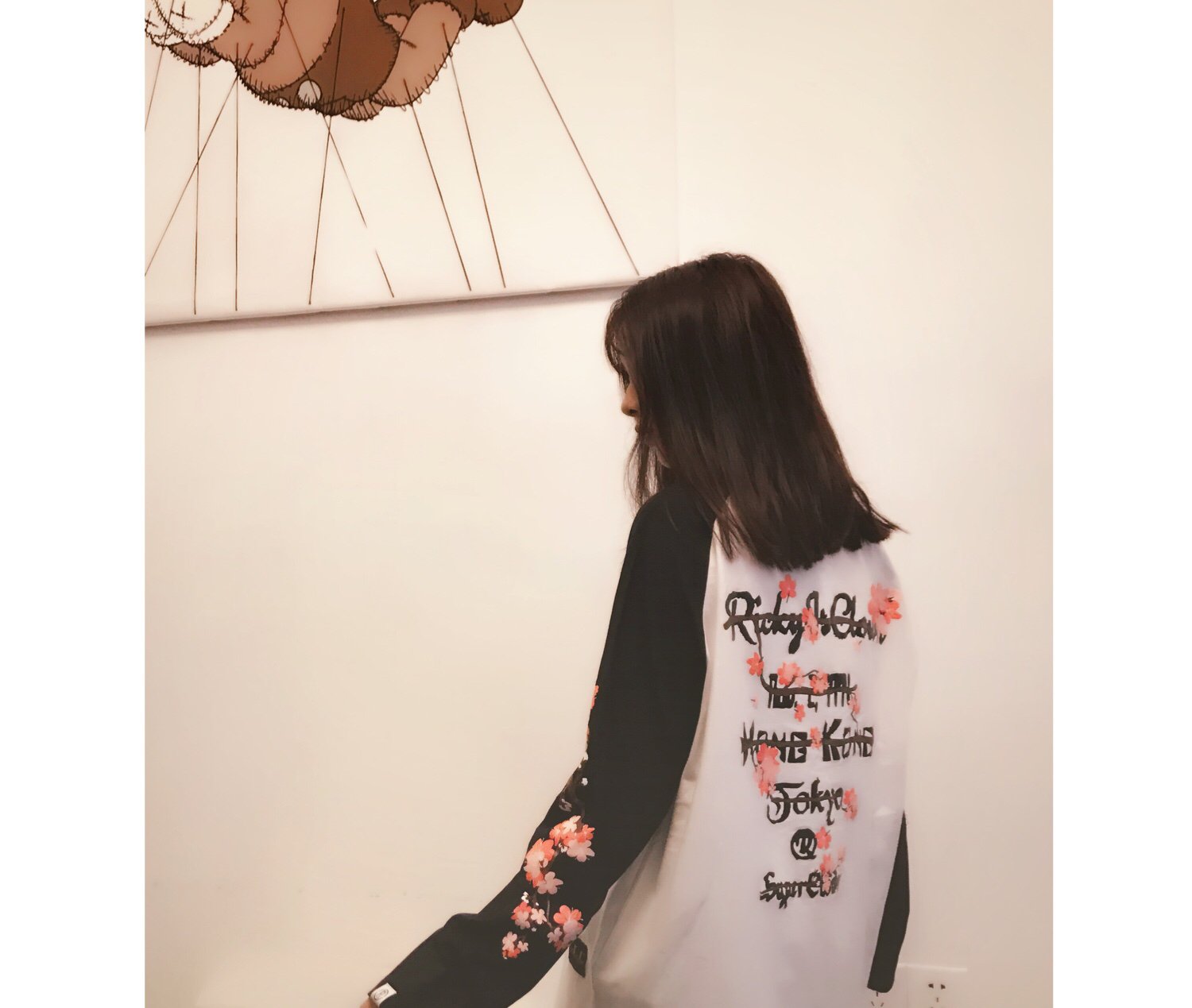 嘻哈樱花黑白长袖男女同款