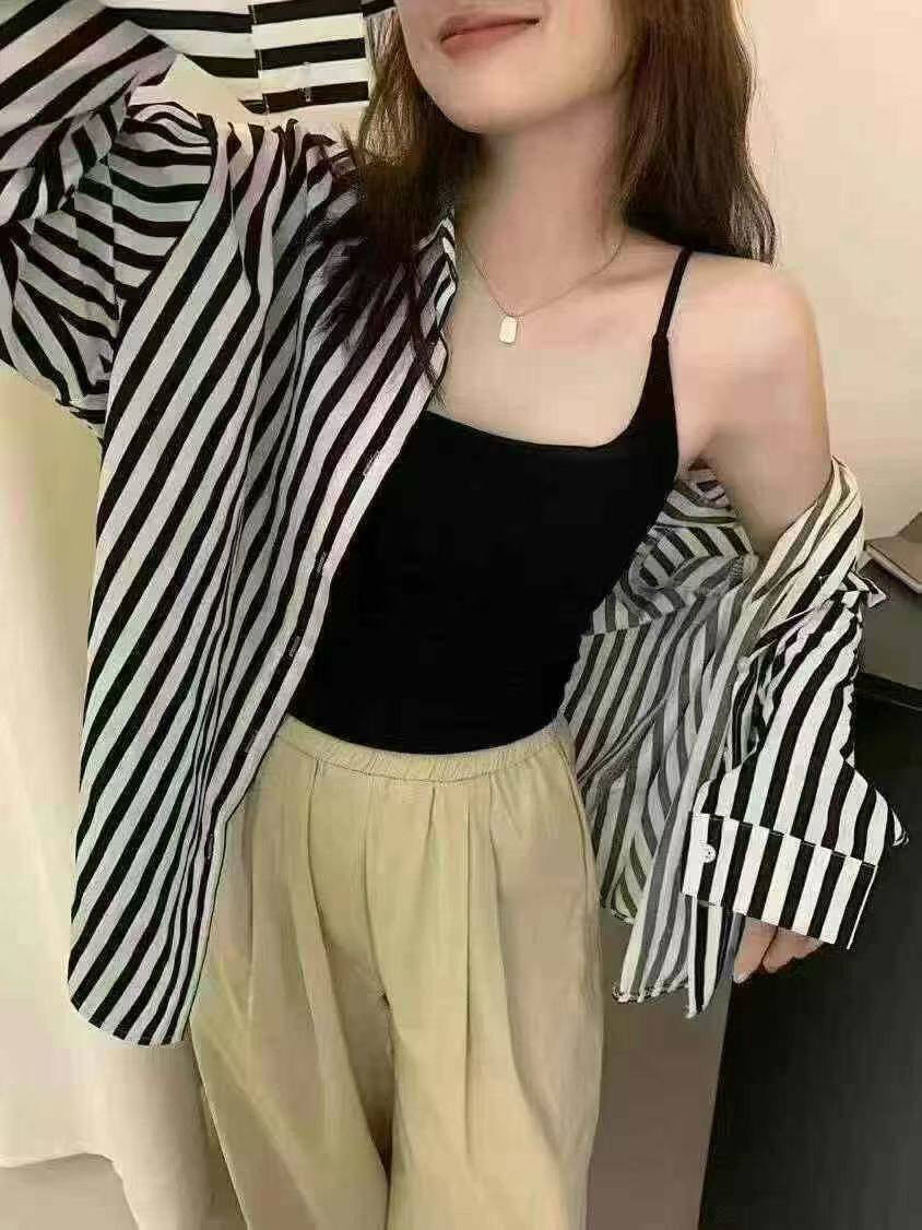 韩系显瘦短款小吊带女春夏款带胸垫打底纯色内搭背心大码修身外搭