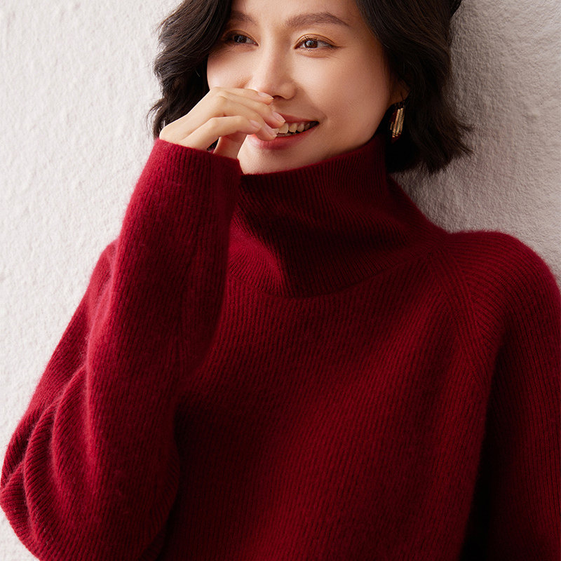 松弛感~2024年秋冬新自由领山羊绒衫女高领羊毛针织打底衫堆堆领