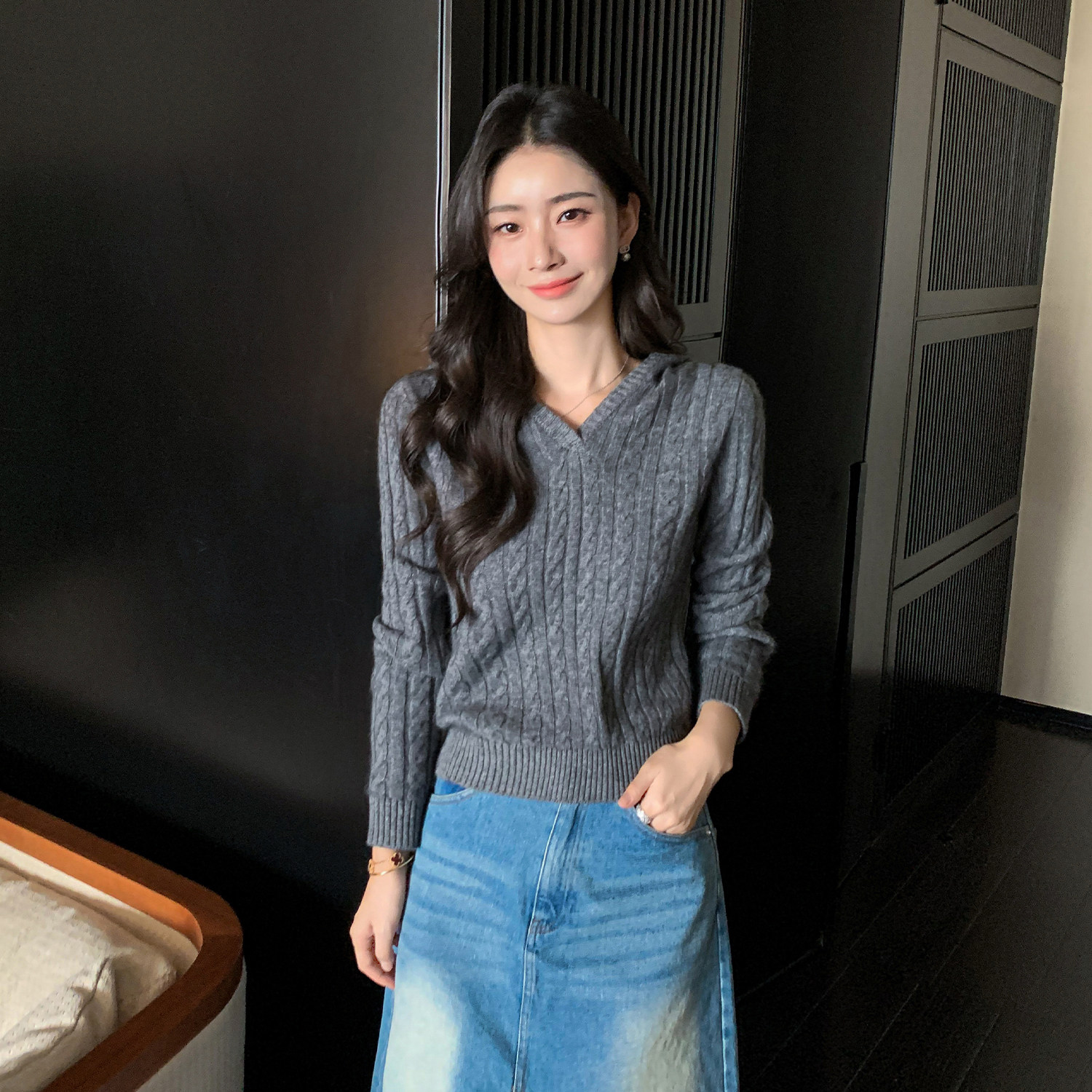 太爱了~加厚秋冬新款连帽羊绒衫女士圆领套头长袖麻花打底衫柔软