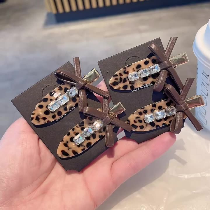 高颜值皮质蝴蝶结豹纹发夹