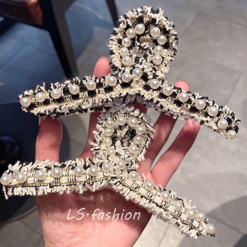 韩国小香风粗呢珍珠大抓夹发夹女麻花编织发卡后脑勺高级感鲨鱼夹