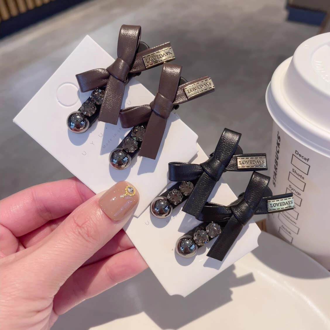 高级感皮质小金标蝴蝶结鸭嘴夹发夹甜酷珍珠刘海夹侧边夹发卡发饰
