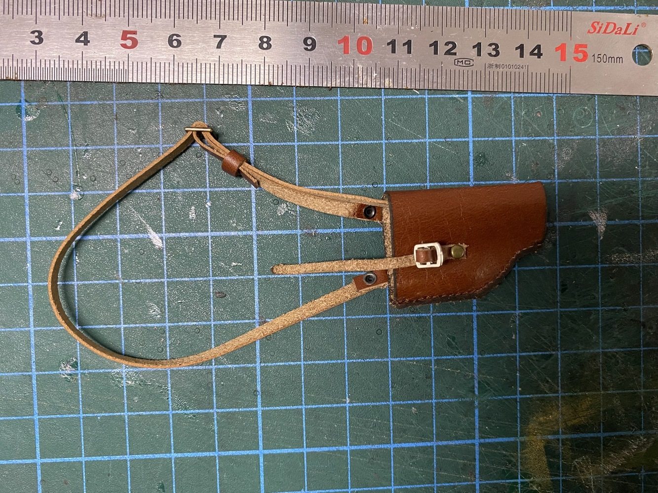 1:6兵人12寸可动人偶配件早期驳壳木仓外围皮套真皮  只是皮套