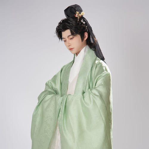 惜物国风明制暗纹素色打褶披风