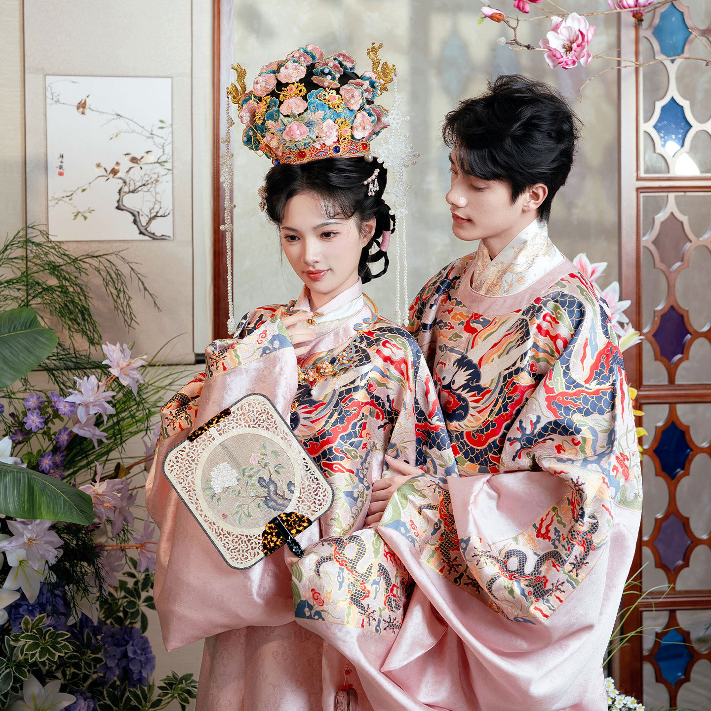 惜物国风女款双层妆花蟒袍