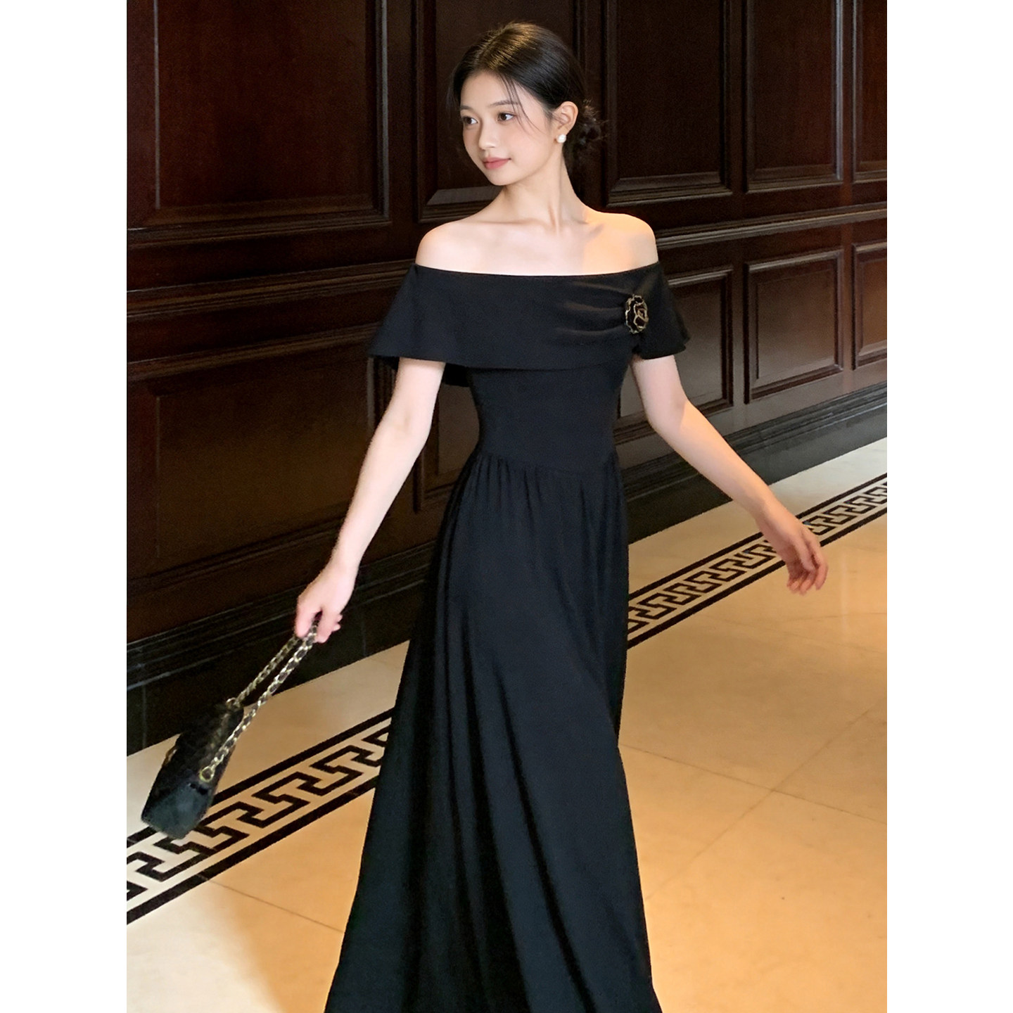 暮花｜春夏法式一字肩荷叶针织连衣裙气质黑色赫本风生日优雅礼裙