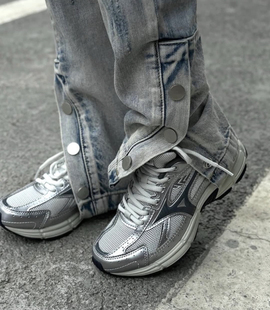 Mizuno 男女银灰色D1GH223019 Speed美津侬轻便舒适低帮训练跑步鞋