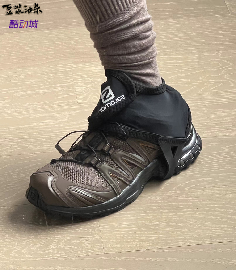 卡其棕萨洛蒙3D登山徒步户外鞋