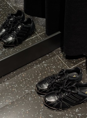 adidas Ghost Sprint 舒适百搭 低帮 生活休闲鞋 男女同款 黑色