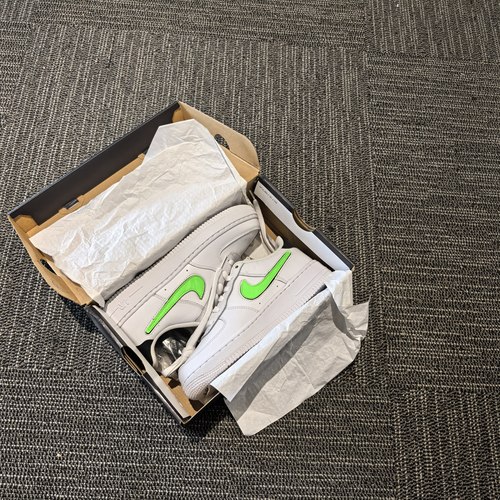 Nike Air Force 1 空军一号 板鞋 轻便舒适百搭耐磨防滑复古