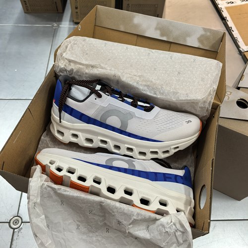 On Cloudmonster昂跑小怪兽运动长距离防滑耐磨回弹长距离跑步鞋