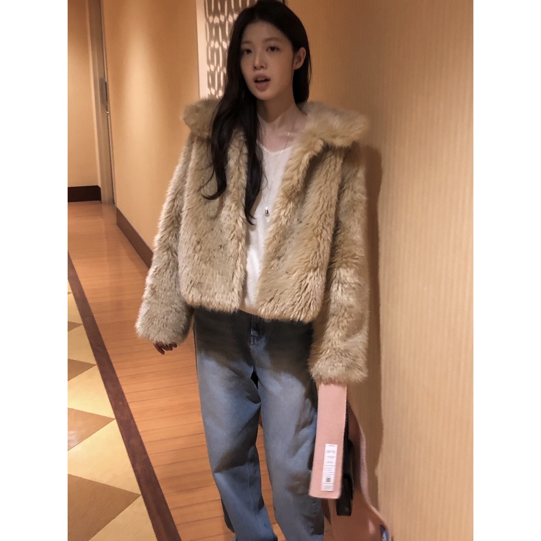 八1011韩国东大门运动瑜伽外套短款大衣区4455544正品独特冬款